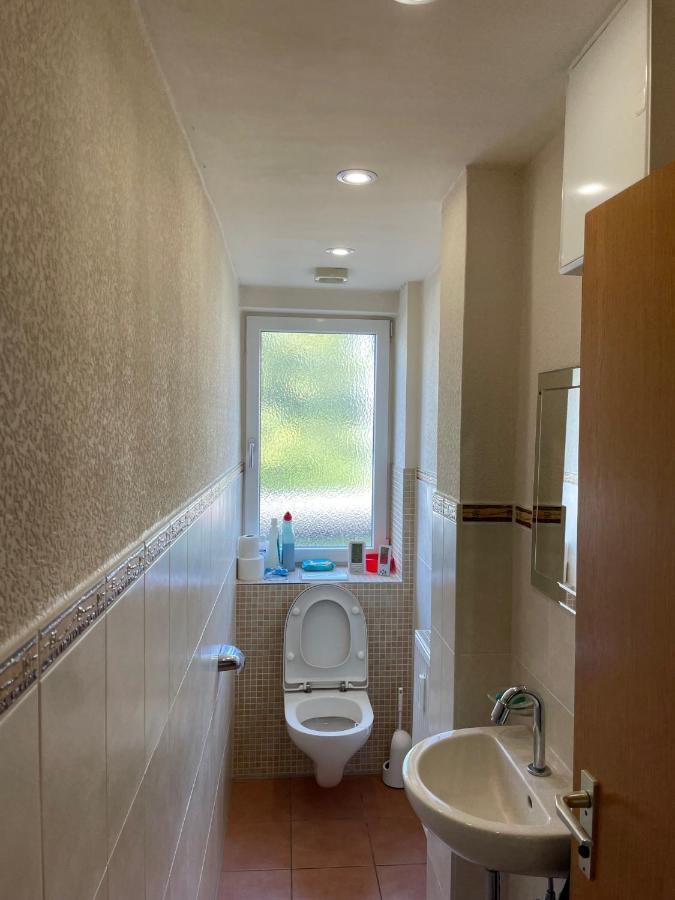 Apartment Sehr Schoene In 70839 In Deutschland Gerlingen
